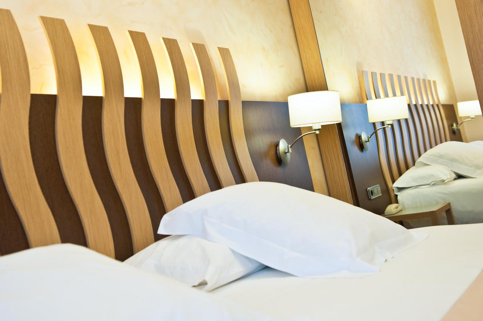Double Room,917764033:JPEG